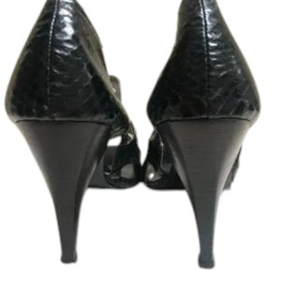 Calvin Klein Snakeskin Shoes - Size 9 - Picture 3 of 5